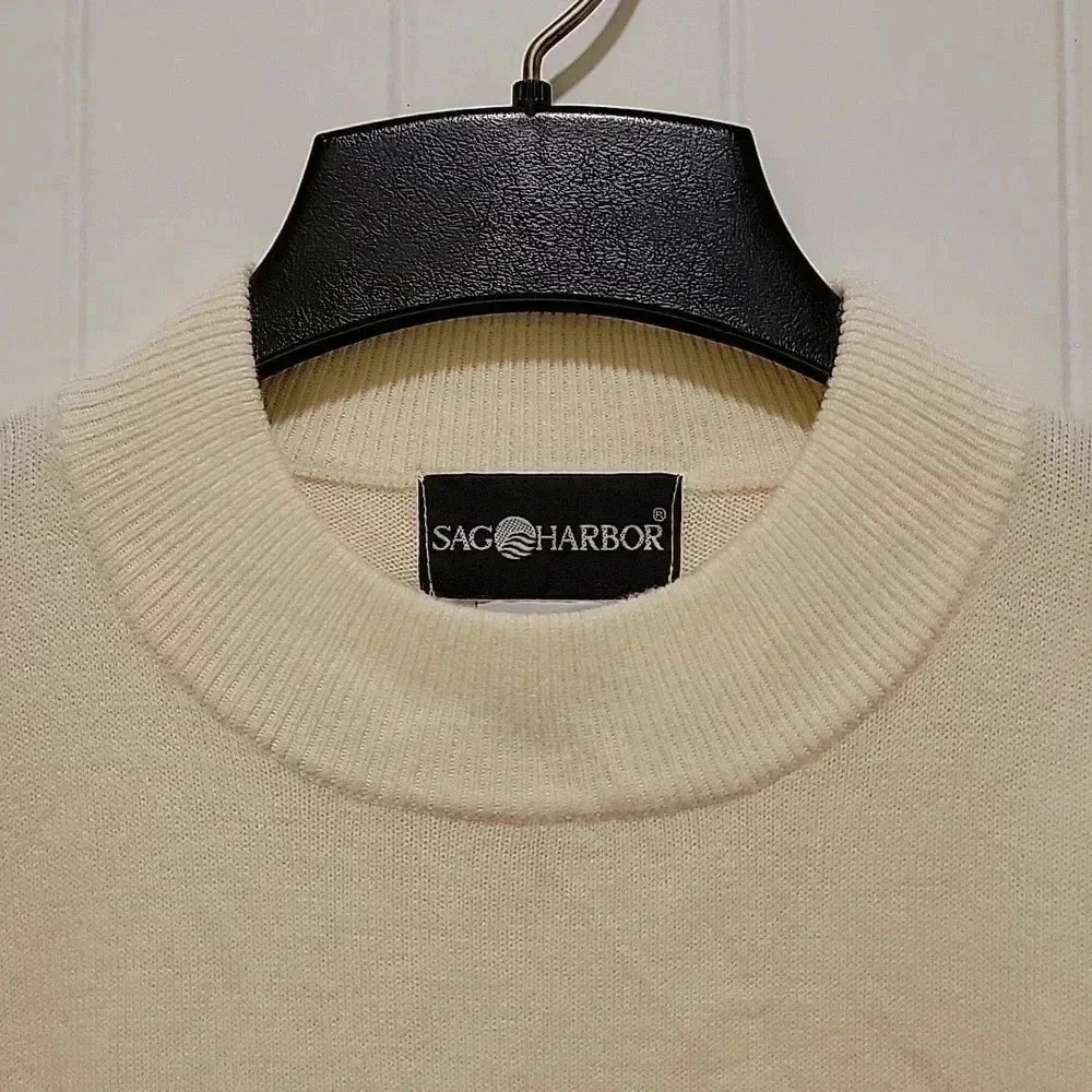 Sag Harbor Lightweight Cream Sweater Size Large - Picture 2 of 6